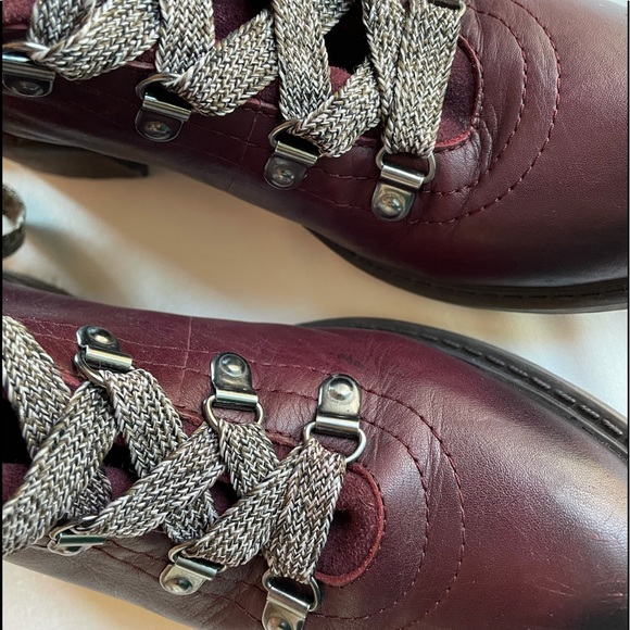 Sam Edelman Darrah Hiking Boots - Picture 7 of 16